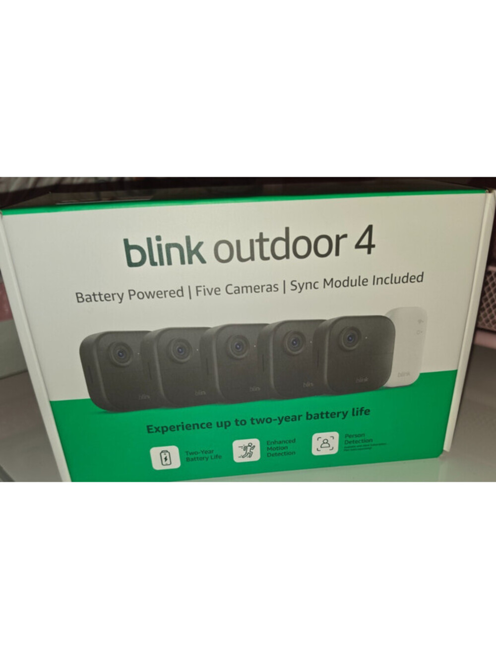 BLINK OUTDOOR 4 WIRELESS HD SECURITY CAMERA 5-CAMERA SYSTEM SYNC MODULE CORE NEW